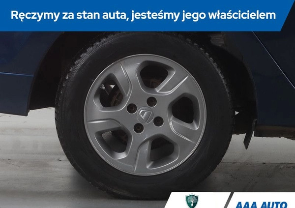 Dacia Logan cena 27500 przebieg: 132957, rok produkcji 2015 z Paczków małe 172